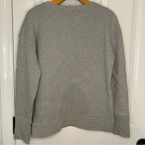 Vineyard Vines Women Crewneck Cotton Sweatshirt in Gray with Green Patch Medium - Picture 3 of 7